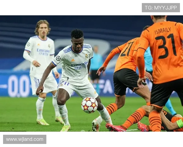 阿扎尔感慨维尼修斯或早退役